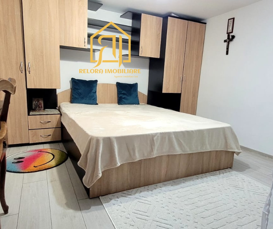 Cameră mobilată de închiriat în vilă Copou